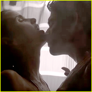 Apparently Scott & Malia Are Together Now in 'Teen Wolf' & Fans Are So Confused