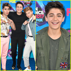 Asher Angel Joins Forever In Your Mind at Teen Choice Awards 2017