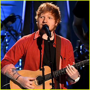 Ed Sheeran Sings 'Shape of You' at MTV VMAs 2017! (Video)