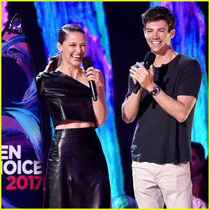 Superhero Stars Grant Gustin & Melissa Benoist Both Win at Teen Choice Awards 2017!
