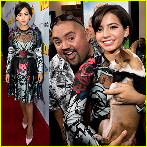 Isabela Moner Looks Classy in Flowers & Lace at 'Nut Job 2' Premiere