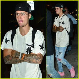 Justin Bieber Launches His New T-Shirt Collection!