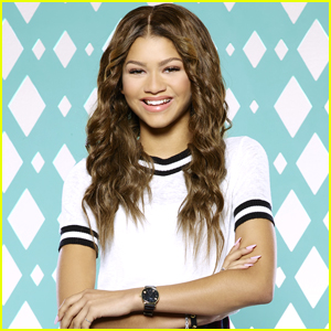 'K.C. Undercover' is Tackling Sexism in the Workplace in This Week's Episode
