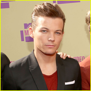 Louis Tomlinson Recalls His First VMAs With One Direction