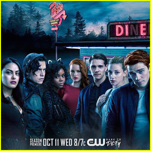 'Riverdale' Debuts Dark Poster For Season 2