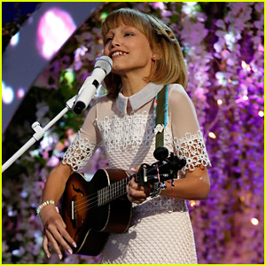 This is Grace VanderWaal's Biggest Advice For the 'America's Got Talent' Finalists
