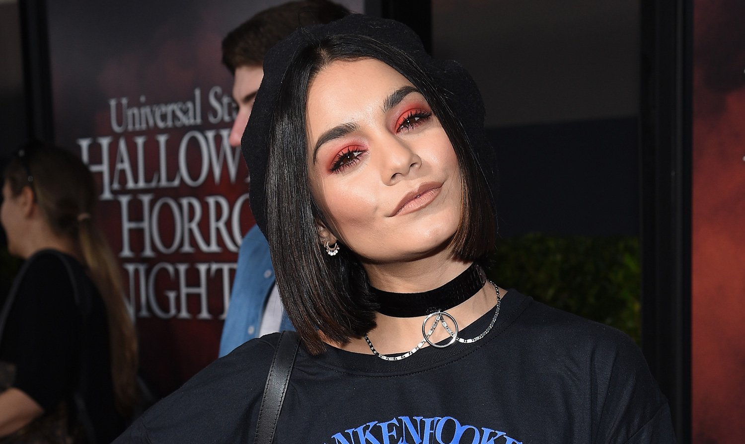 Vanessa Hudgens Gets Her Scare On At Halloween Horror Nights Chosen Jacobs Frank Grillo