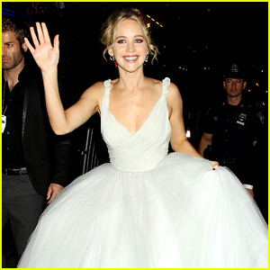 Jennifer Lawrence Is a Dream in Dior at 'mother!' NYC Premiere!
