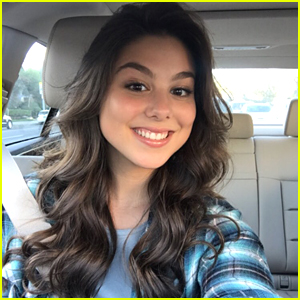 Kira Kosarin Changes Up Her Hair Color & It Looks Gorgeous!
