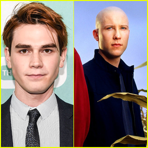 Cole Sprouse Is Petitioning For Cast Transportation After KJ Apa's Accident; Just Like The 'Smallville' Cast Did For Tom Welling