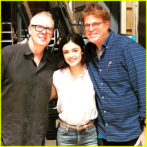 Lucy Hale Reunites With Former 'PLL' Directors on 'Life Sentence' Set