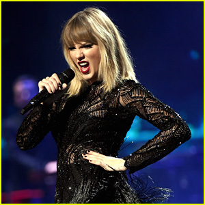 Taylor Swift Earns Song of the Year Nom at CMA Awards 2017!