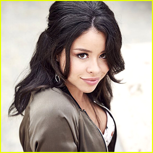 Cierra Ramirez Shows Off Her Stunning Singing Voice With Amy Winehouse Costume