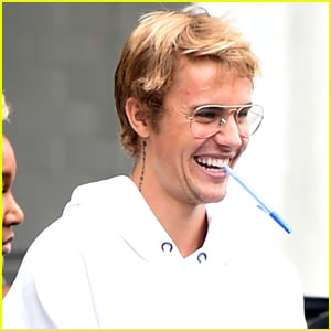 Justin Bieber Grabs Take-Out After Hanging Out With Selena Gomez