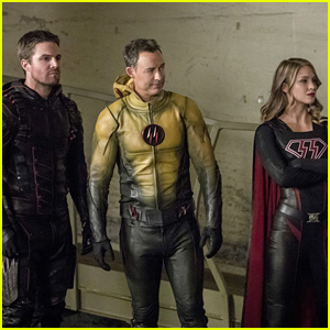 Stephen Amell Doesn't Want You To Call The Arrowverse's 'Crisis on Earth-X' A Crossover