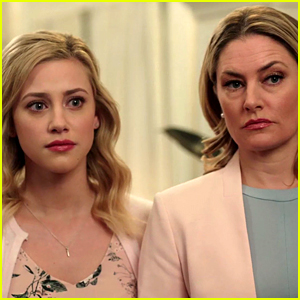 'Riverdale's New Black Hood Theory Suggests That Alice Cooper Isn't Betty's Biological Mom