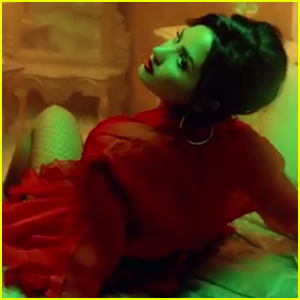 Demi Lovato Hits the Dance Floor With Luis Fonsi in 'Echame La Culpa' Music Video Teaser