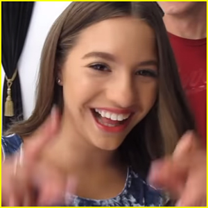 Mackenzie Ziegler Teases Festive Holiday Song 'Perfect Holidays' - Watch!