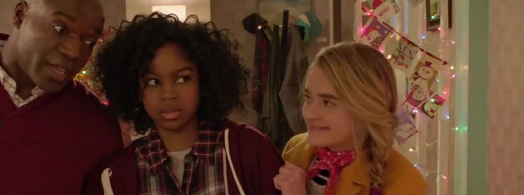 Riele Downs & Lizzy Greene Star In ‘Tiny Christmas’ Trailer | Lizzy ...