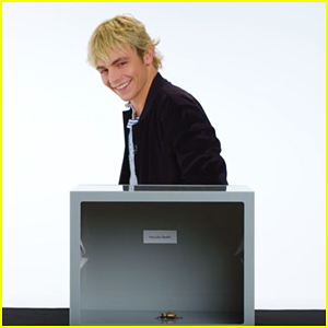 Ross Lynch Freaks Out Over Touching Bugs In Vanity Fair's Fear Box (Video)