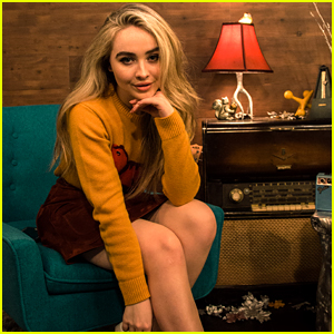 Sabrina Carpenter's Dad Gave Her a Shirt For Christmas That She Never Wears