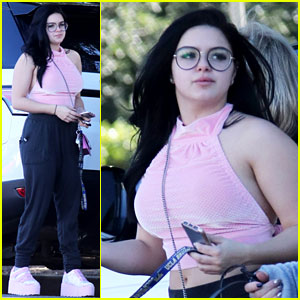 Ariel Winter Gives Us Some Holiday Makeup Inspiration