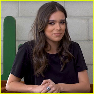 Hailee Steinfeld Chooses Between Harry Styles & Harry Potter in Hilarious Awkward Puppets Interview (Video)
