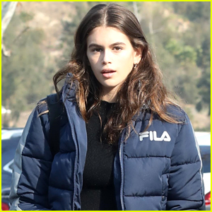 Kaia Gerber Grabs Dinner with Friends in Malibu
