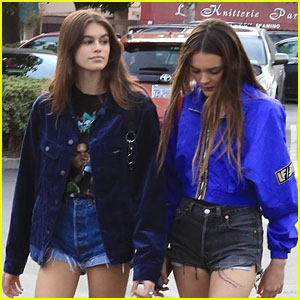 Kaia Gerber Goes Bowling For Buddies With Mom Cindy & Friends