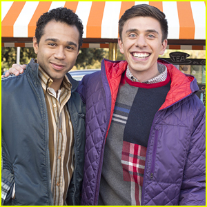 Corbin Bleu Guest Stars on The Middle' As Guy of Brad's Dreams