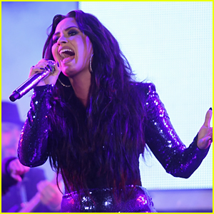Demi Lovato Conquers Insecurities About Her Body With an Inspiring Post!