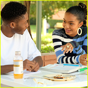 Zoey's Tutoring The Star Basketball Player on Tonight's 'grown-ish' & Aaron is Completely Jealous!
