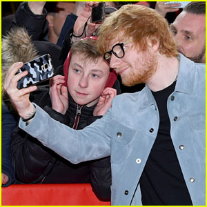 Ed Sheeran Snaps a Fan Selfie at 'Songwriter' Documentary Premiere