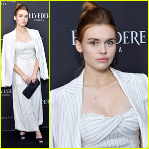 Holland Roden Steps Out For Rachel Zoe's Fall 2018 Collection Showcase