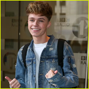 Muser HRVY Opens Up About His 'Sound' Changes Daily