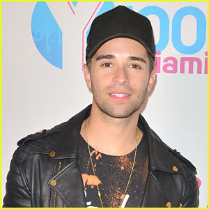 Jake Miller Debuts First 'Silver Lining' Single 'The Girl That's Underneath' - Stream, Download & Lyrics!
