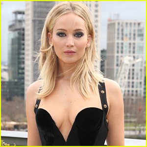 Jennifer Lawrence Reveals She Dropped Out Of Middle School & Doesn't Actually Have Her Diploma