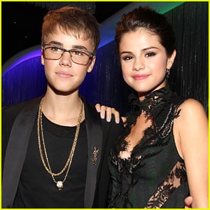 Justin Bieber & Selena Gomez Couple Up for His Dad's Big Day!