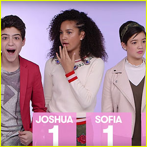 'Andi Mack' Cast Tests Their '90s Trivia Knowledge (Video)