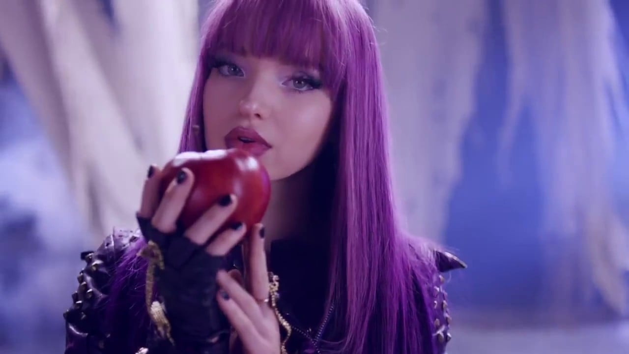 Dove Cameron Details Her Insane Workout For ‘descendants 3 