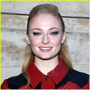 Sophie Turner Reveals Her Adorable New Tattoo!