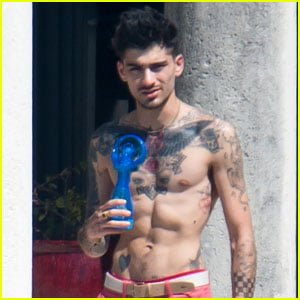 Zayn Malik Cools Off Shirtless in Miami, Shares New Freestyle Song