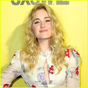 AJ Michalka To Star In 'The Goldbergs' 1990s Spinoff!