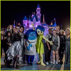 American Idol's Top 10 Meet 'Inside Out' Characters at Disneyland's Pixar Fest!