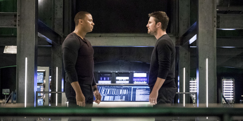 Oliver & Diggle Go Head To Head Over Who Gets To Wear The Hood on ...