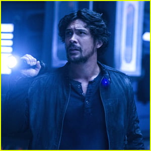 Bob Morley Dishes On Just Who Bellamy Is Thinking About In Space on 'The 100'