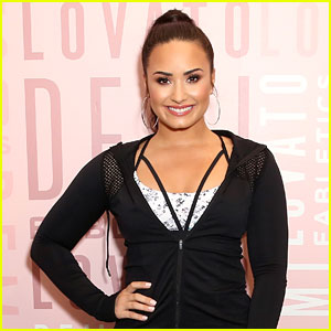 Demi Lovato Shows Off Her 'Extra Fat' & 'No Thigh Gap' With Self-Love Message