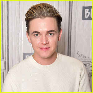 Jesse McCartney Is Humbled By Response to New Single 'Better With You'