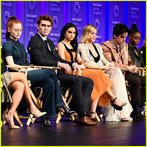 'Riverdale' Cast Reveal What Their Characters Would Do In a Murder Situation