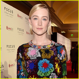Saoirse Ronan Promotes Her Upcoming Movie 'Mary Queen of Scots' at CinemaCon 2018!